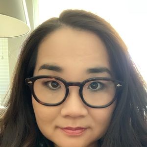 Meet your Posher, Stacy